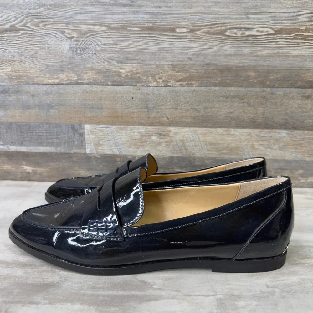 MICHAEL KORS Connor Womens Size 8 Navy Blue Patent Leather Penny Loafers